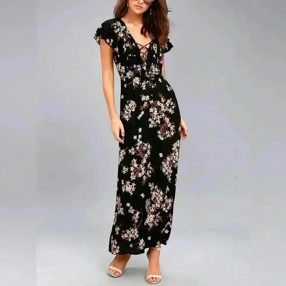 NWT Evereve Amuse Society Alana Black Floral Print Lace-Up Maxi Dress Small